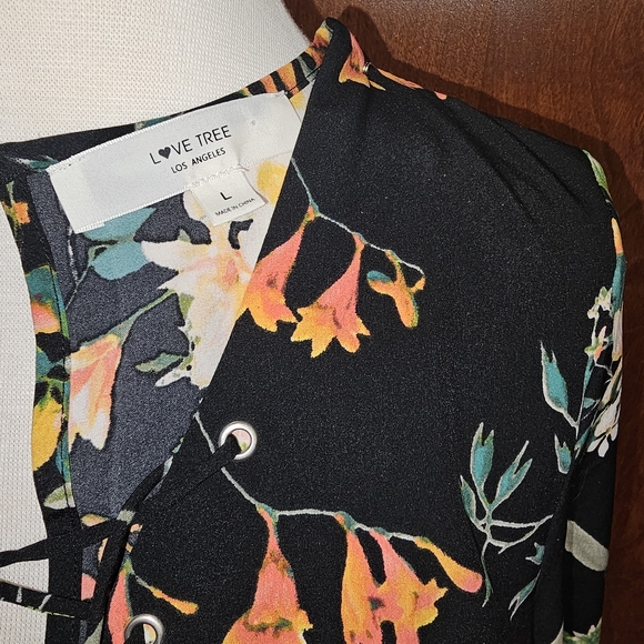 Love Tree romper - Picture 2 of 4